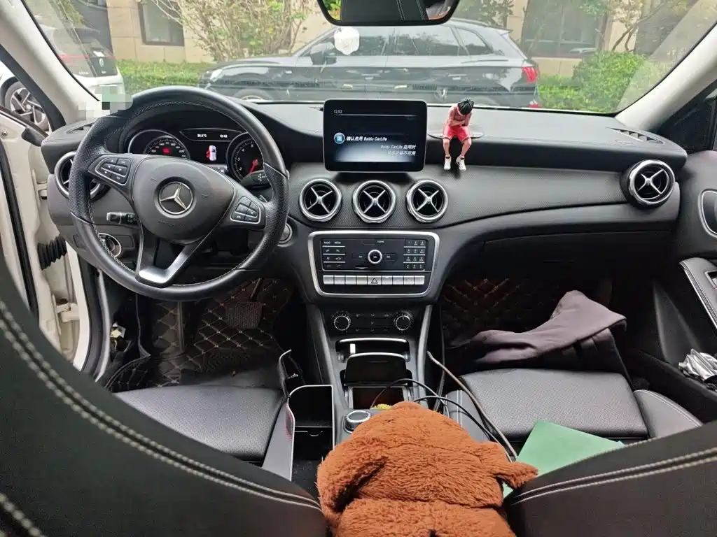 Mercedes-Benz GLA — миниатюра 10