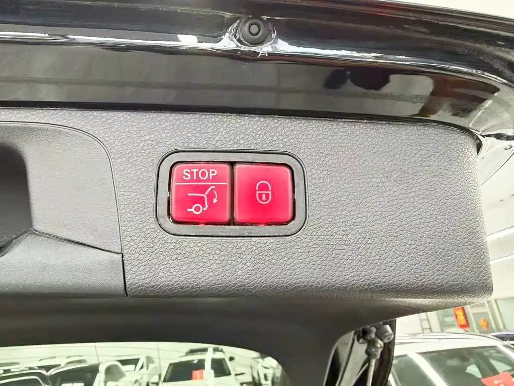 Mercedes-Benz GLC — миниатюра 22