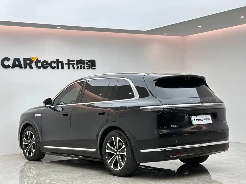AITO Wenjie AITO M7 — миниатюра 3