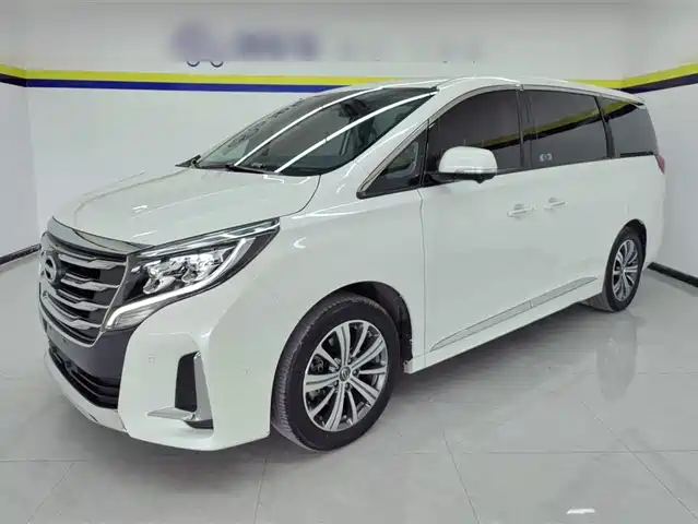 GAC TRUMPCHI M8 2020