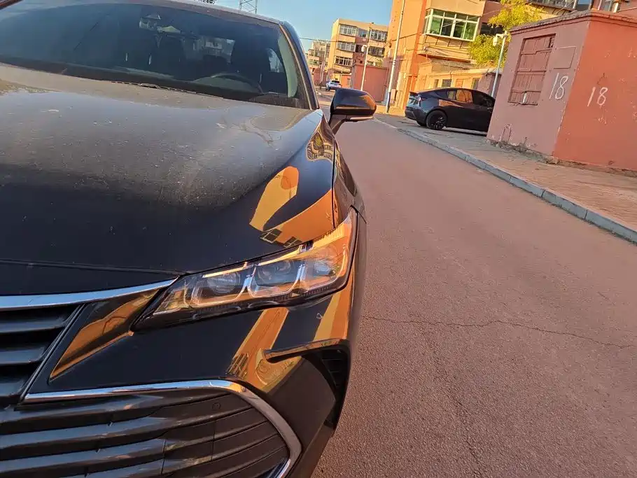 Toyota Avalon — миниатюра 5