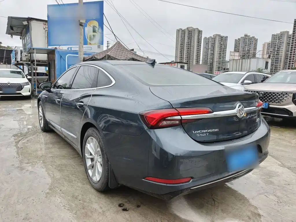 Buick LaCrosse — миниатюра 5
