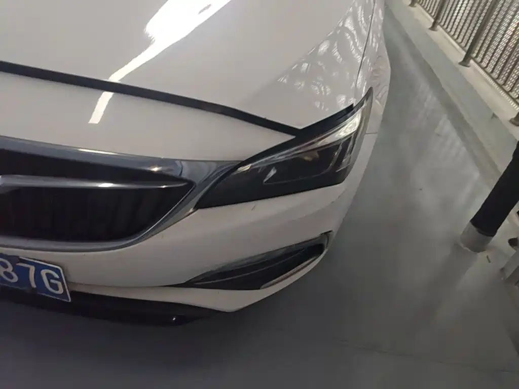 Buick Verano — миниатюра 24