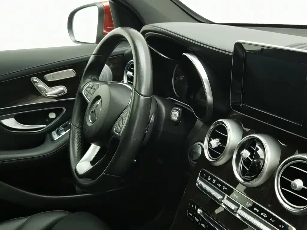 Mercedes-Benz GLC — миниатюра 22