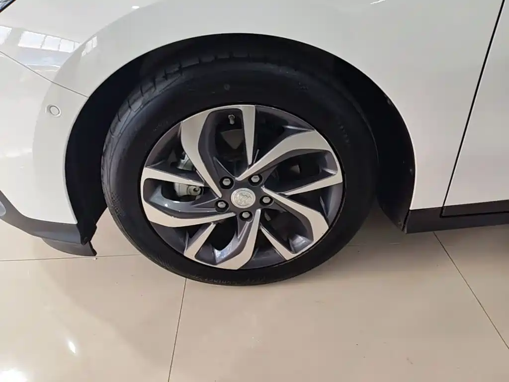 Buick Velite 6 — миниатюра 23