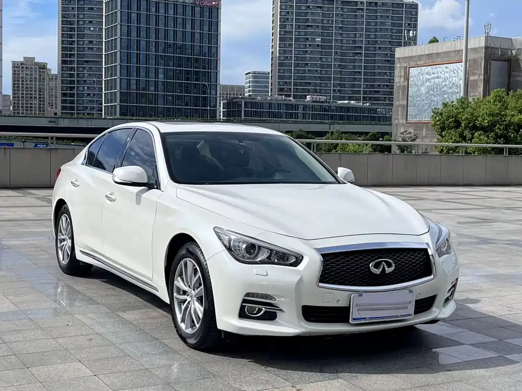 Infiniti Q50L — миниатюра 2