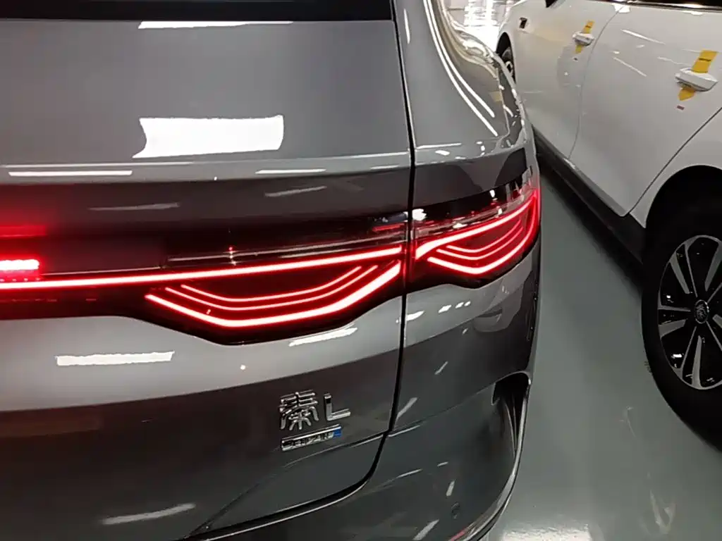 BYD Qin L — миниатюра 8