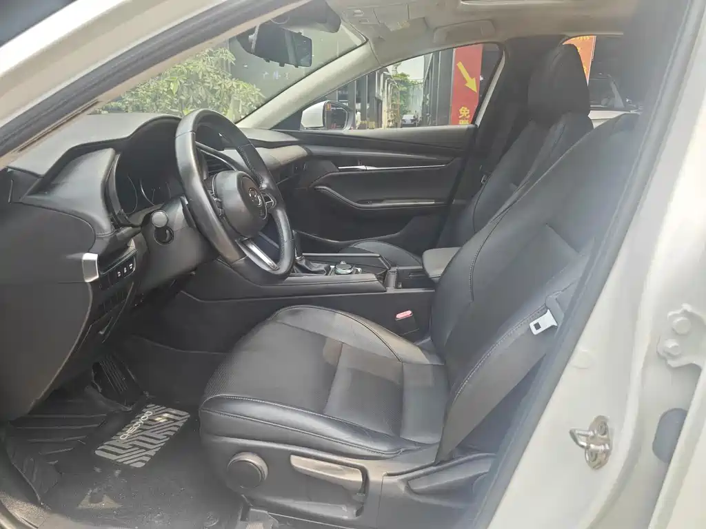 Mazda 3 Axela — миниатюра 5