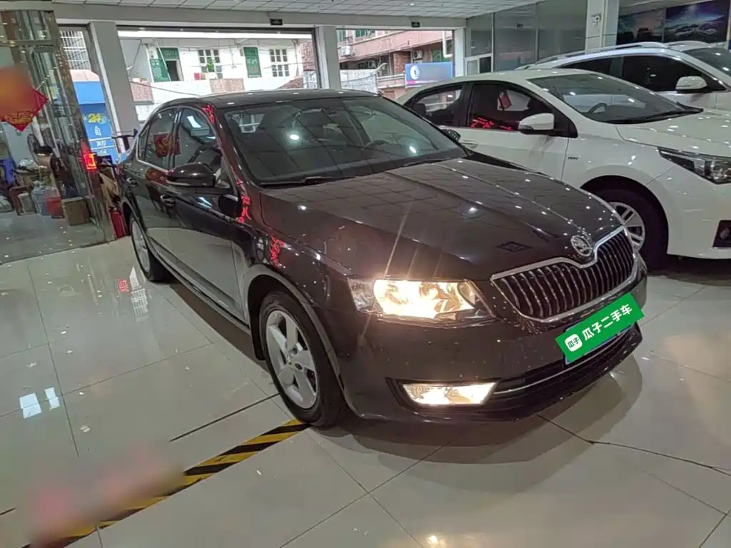 Skoda Octavia — миниатюра 4