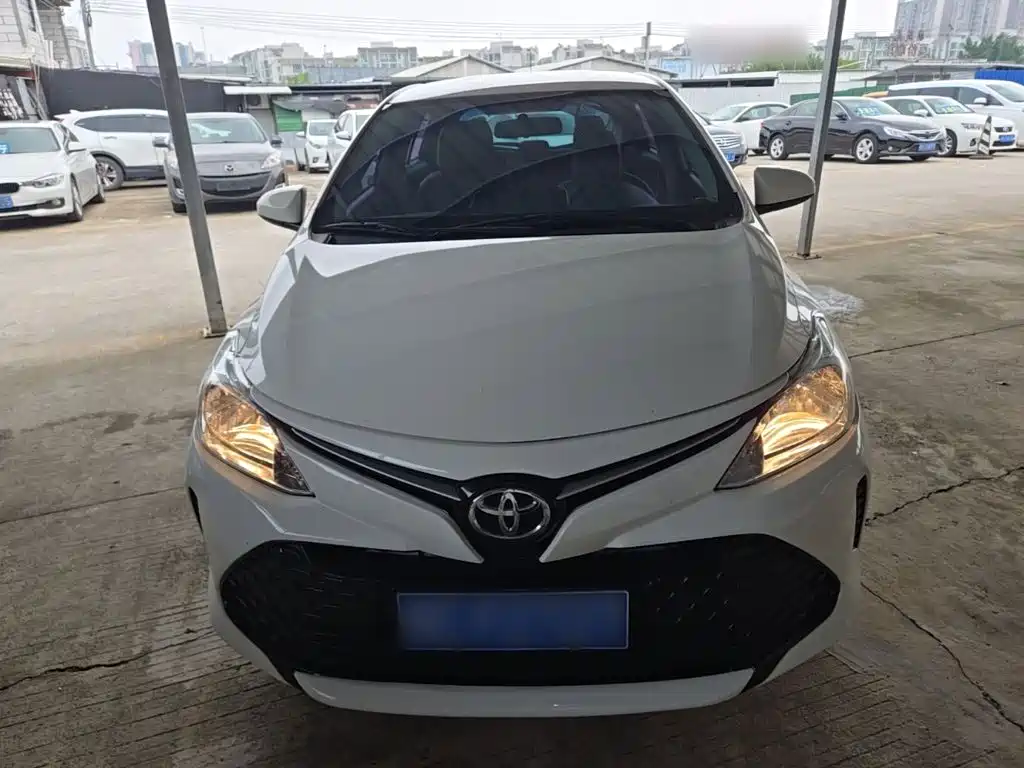 Toyota Vios FS — миниатюра 3