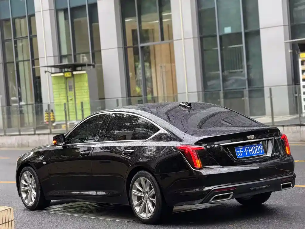 Cadillac CT5 — миниатюра 3