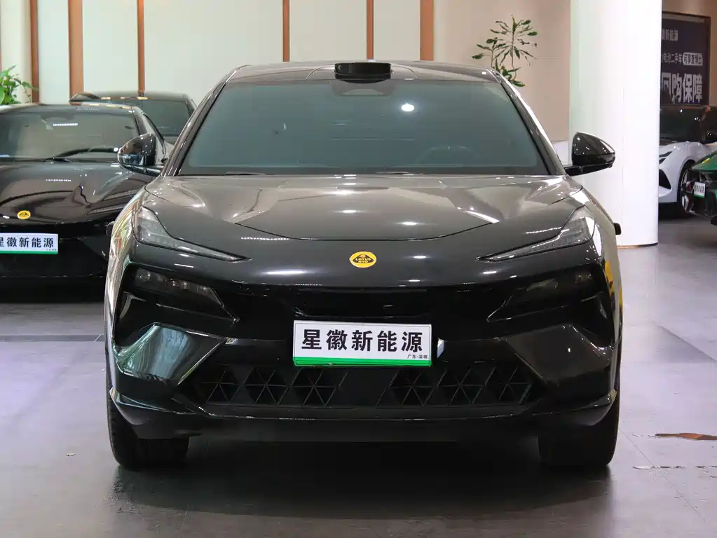 Lotus Eletre — миниатюра 2
