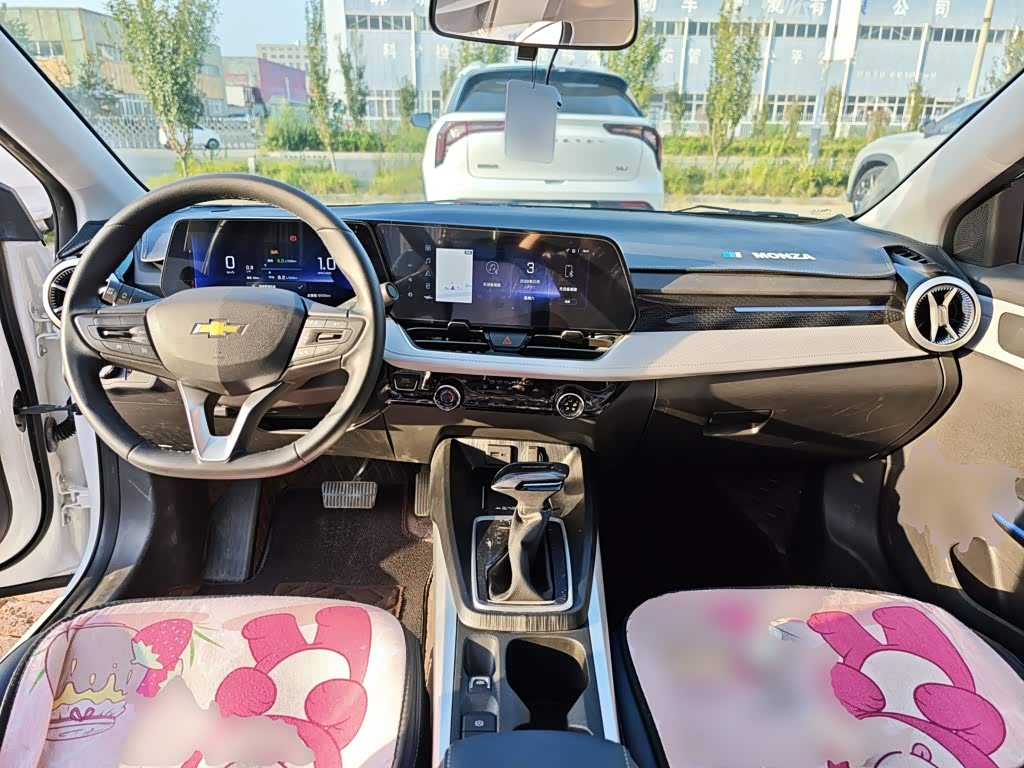 Chevrolet Monza 1.5 л 2023 г. Белый, пробег 18100 км