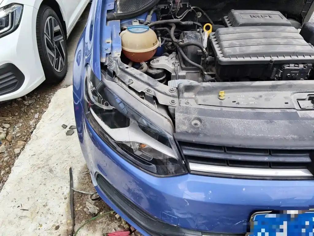 Volkswagen Polo — миниатюра 7