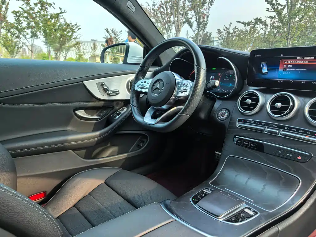 MERCEDES-BENZ C CLASS