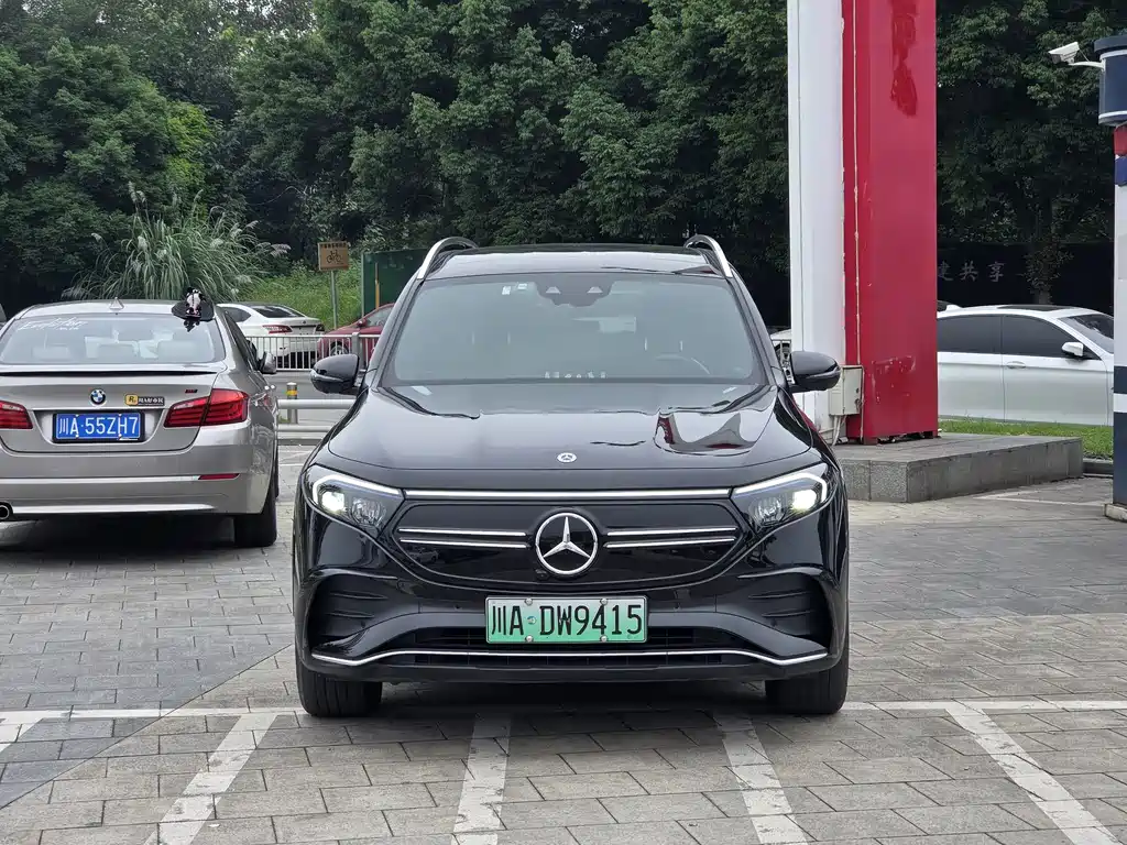 Mercedes-Benz EQB — миниатюра 2