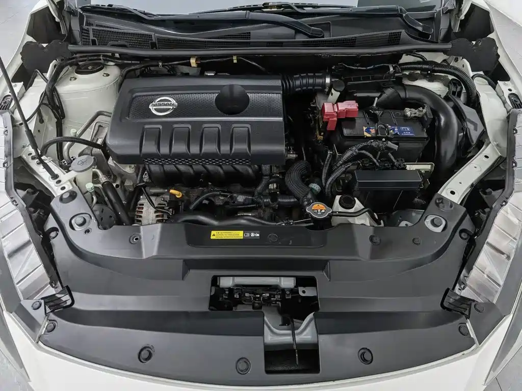 Nissan Bluebird — миниатюра 6