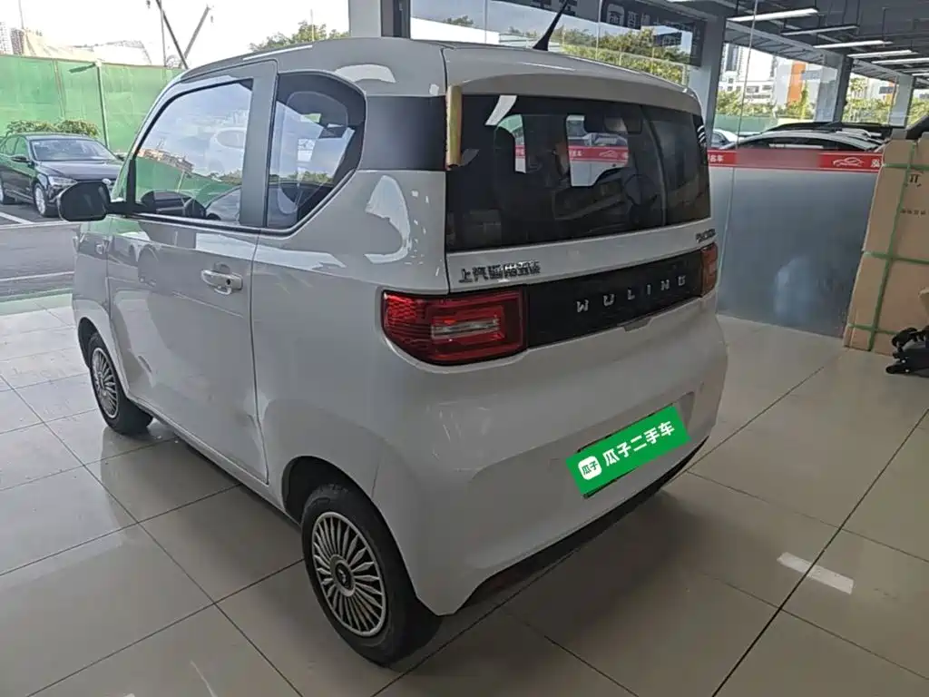 Wuling MINIEV — миниатюра 5