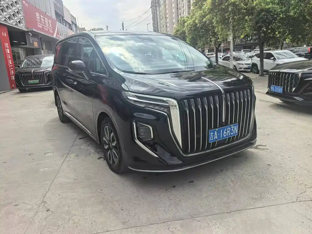 Hongqi HQ9 2023 2.0T