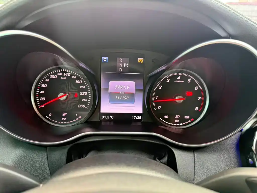 Mercedes-Benz C-Class — миниатюра 4