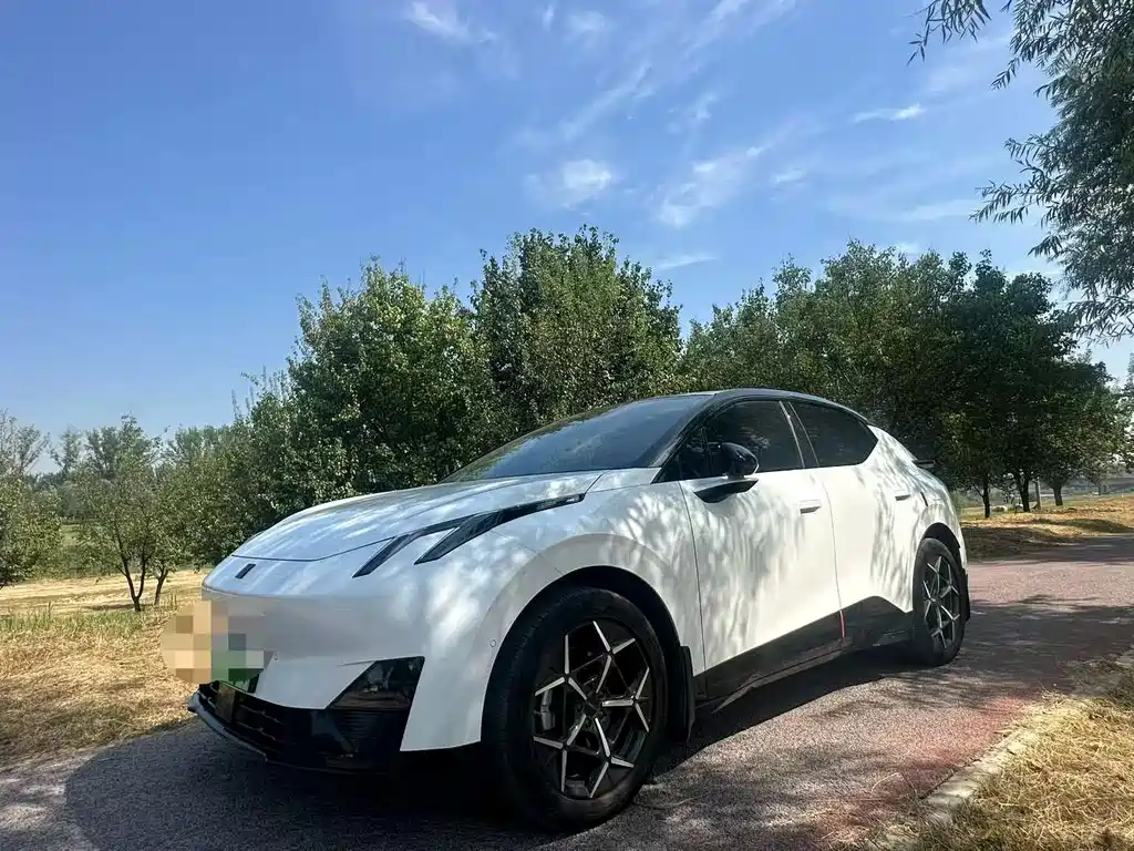 Lynk & Co 领克20