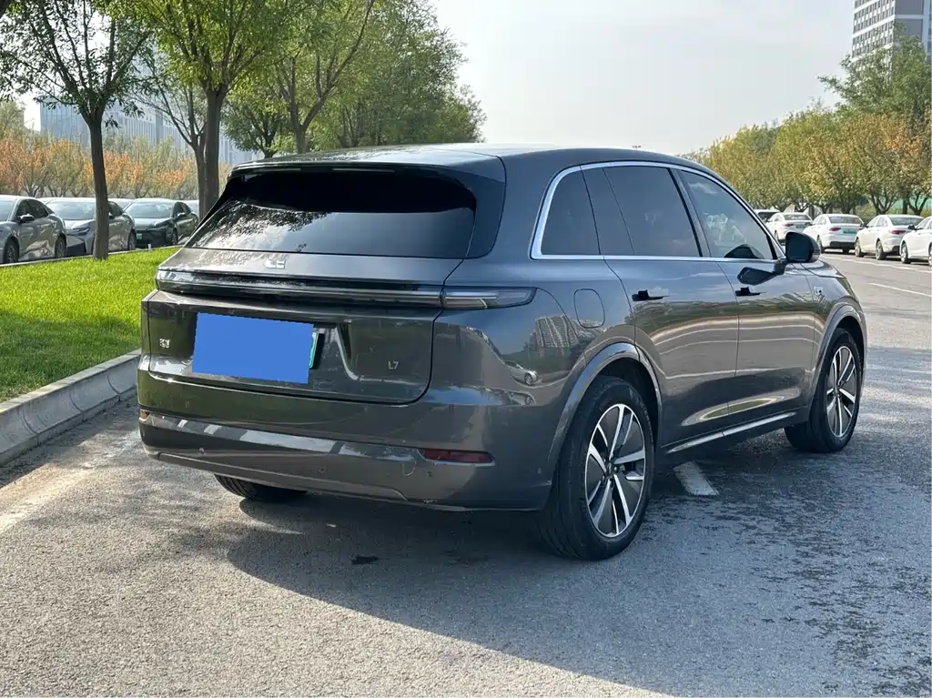Li Auto IDEAL L7