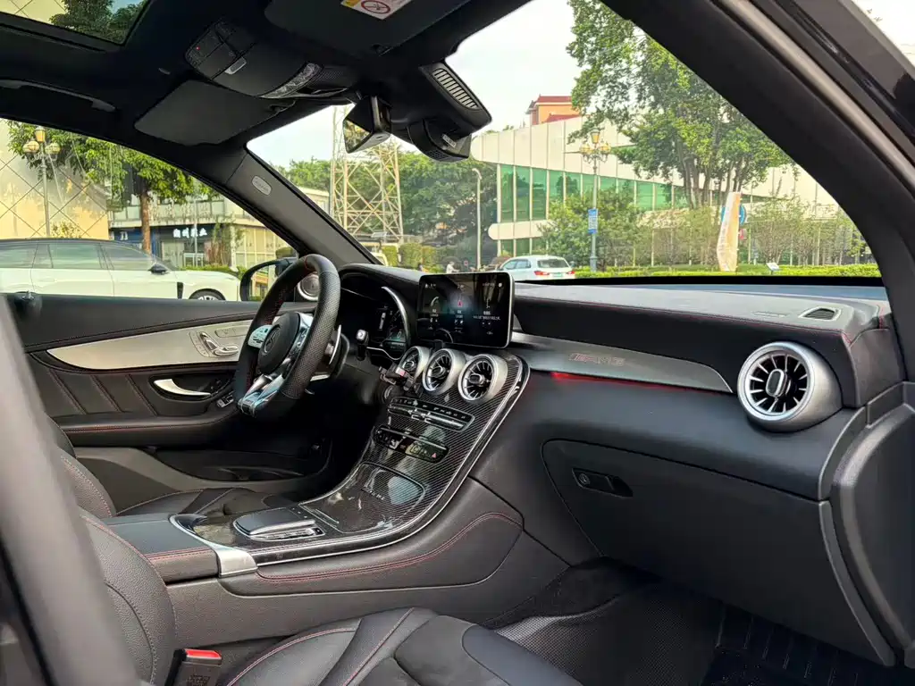 Mercedes-Benz GLC AMG — миниатюра 16