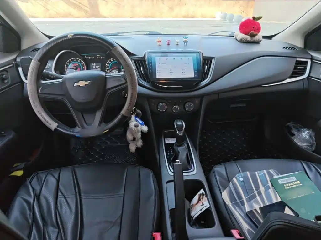 Chevrolet Cavalier — миниатюра 10