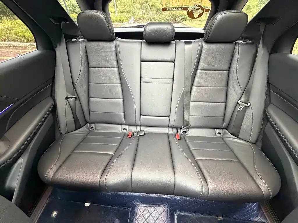 Mercedes-Benz GLE (Import) — миниатюра 29