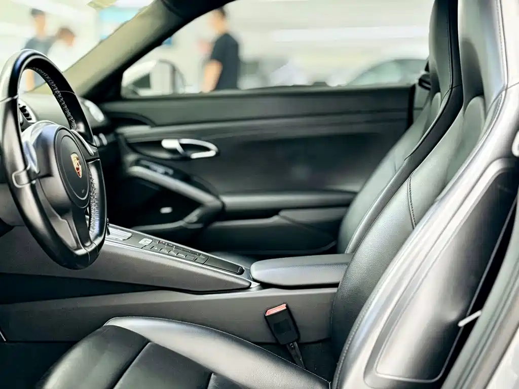 Porsche Cayman — миниатюра 11