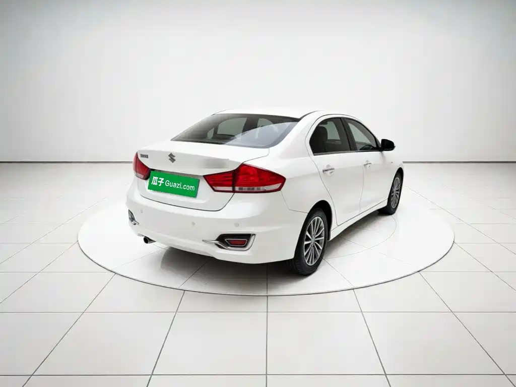 Suzuki Alivio — миниатюра 6