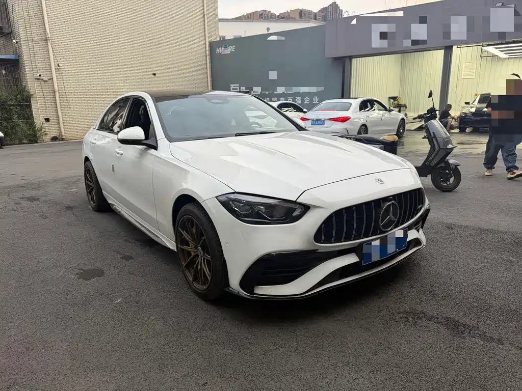 Mercedes-Benz C-Class — миниатюра 3