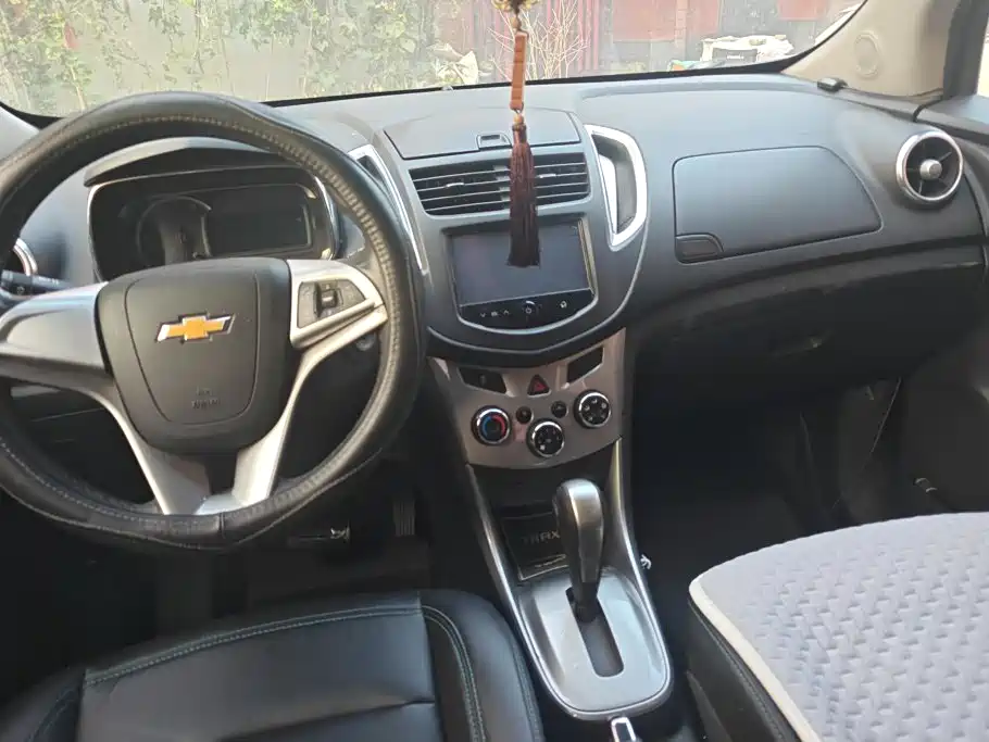 Chevrolet Trax — миниатюра 12