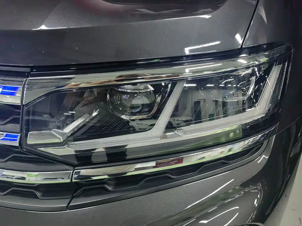 Volkswagen Teramont — миниатюра 8