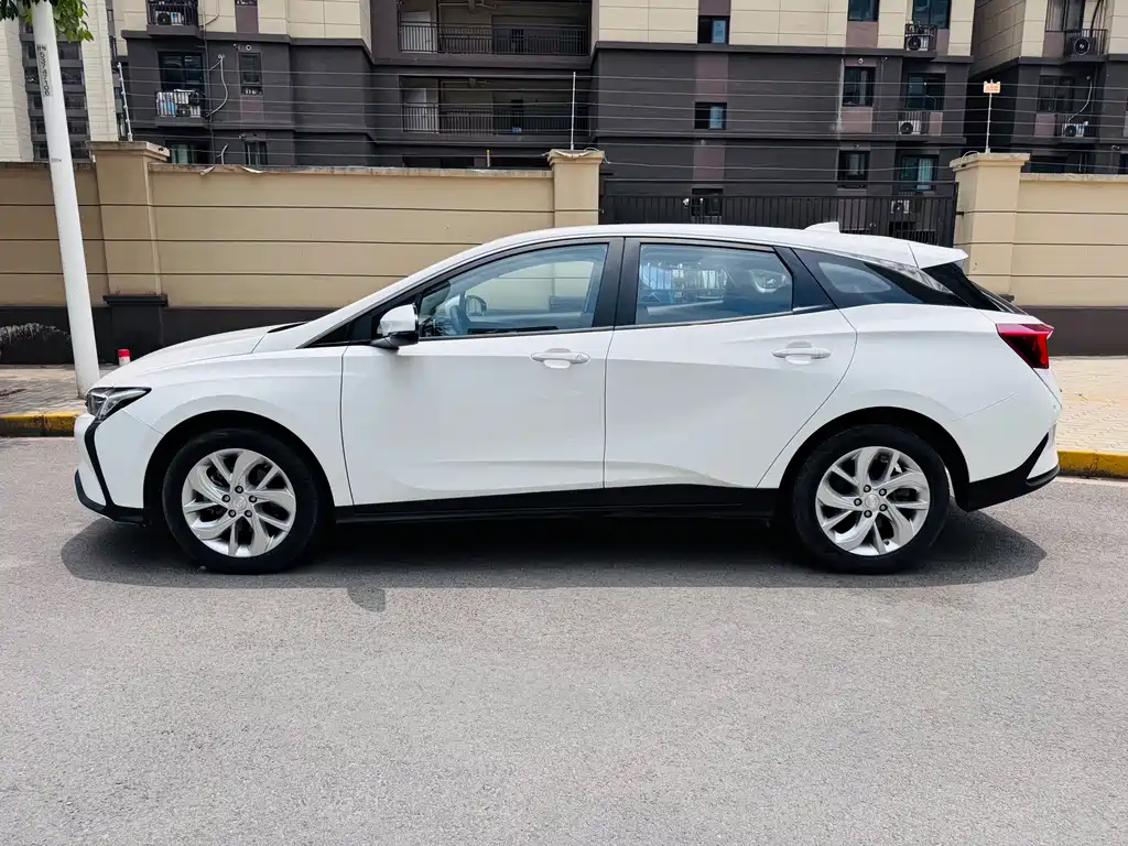 Buick Velite 6 — миниатюра 8