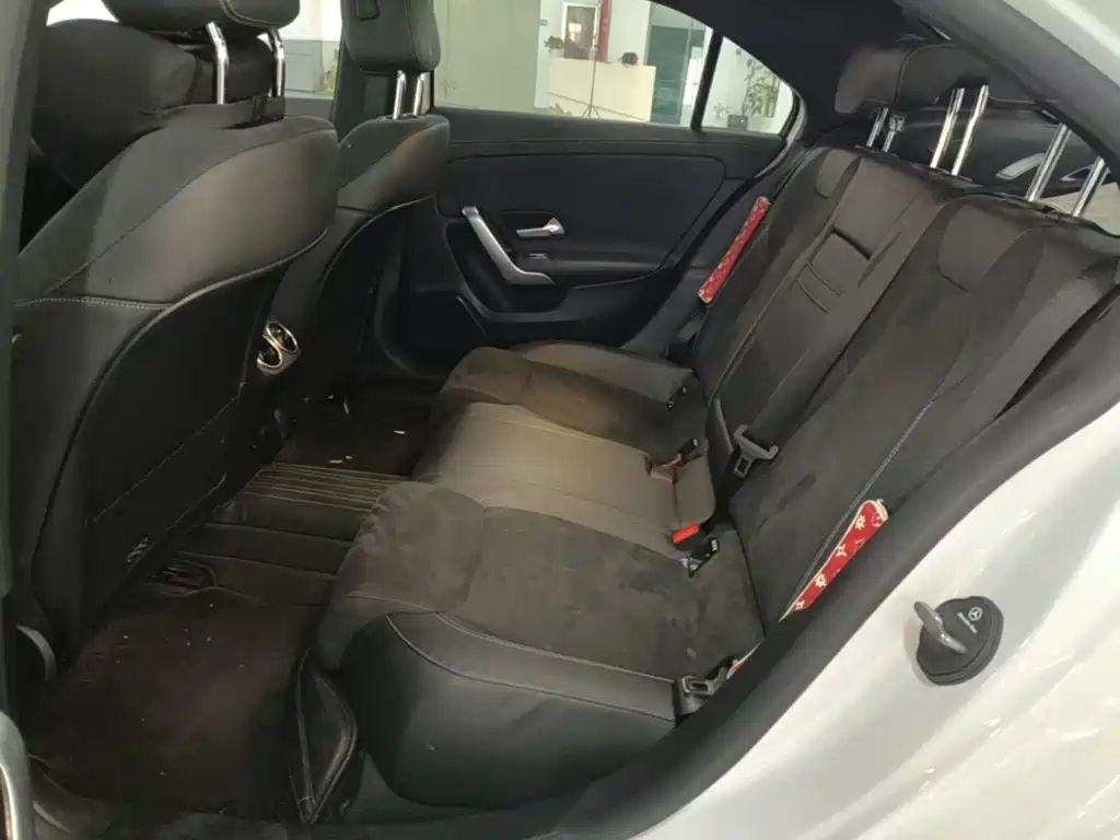 Mercedes-Benz A-Class — миниатюра 17