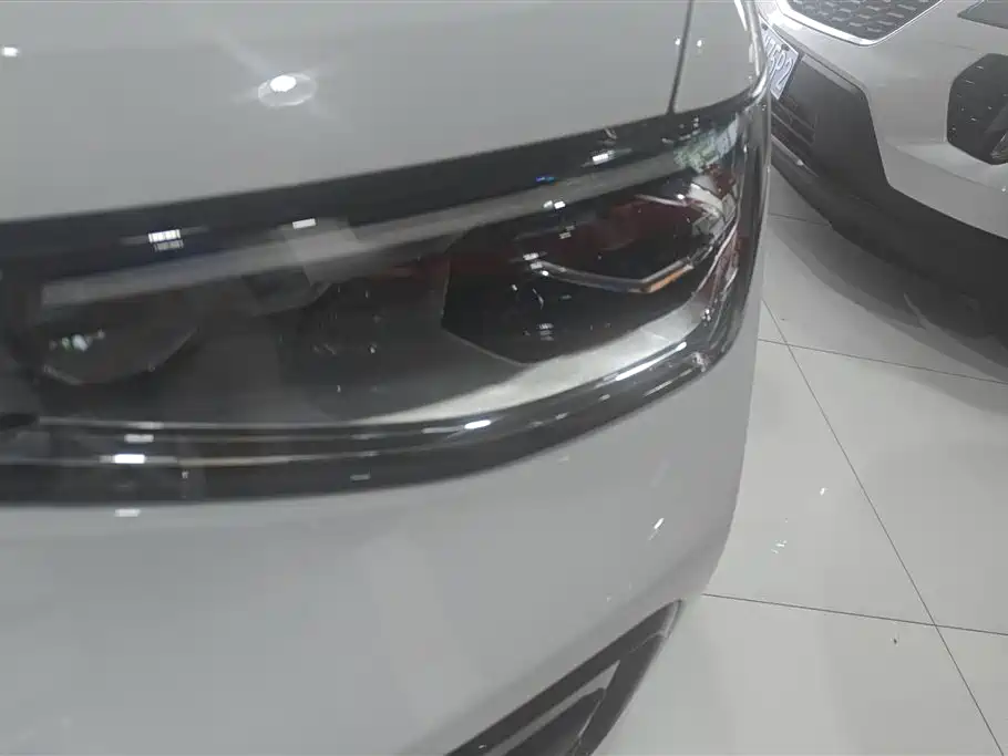Volkswagen Tharu 2025 1.5L