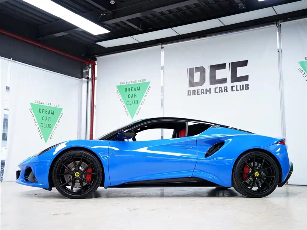 LOTUS SPORTS CAR EMIRA