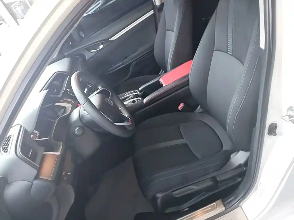 Honda Civic — миниатюра 15
