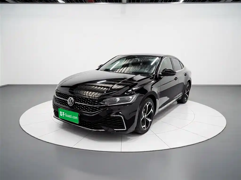 Volkswagen Passat 2024