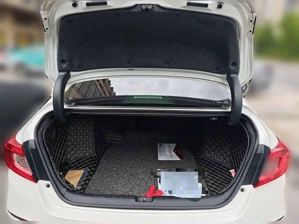 Honda Accord — миниатюра 15