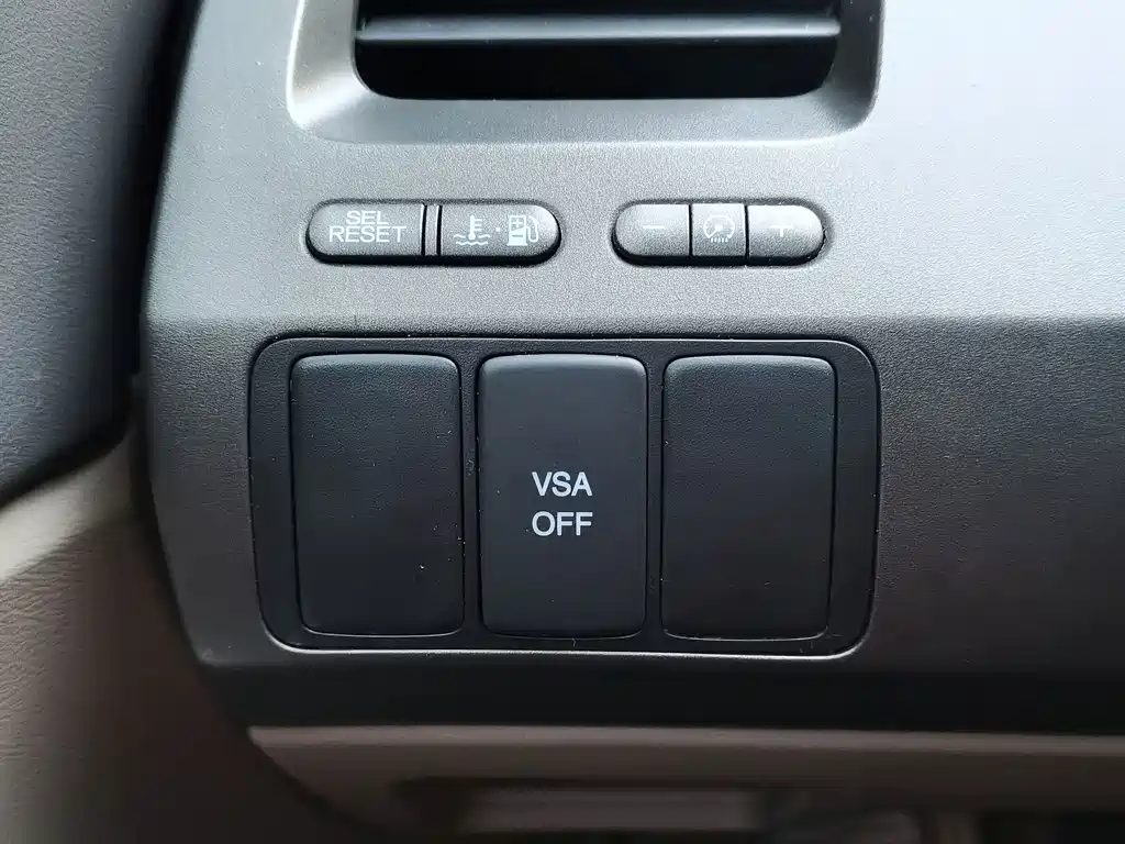Honda Civic — миниатюра 14