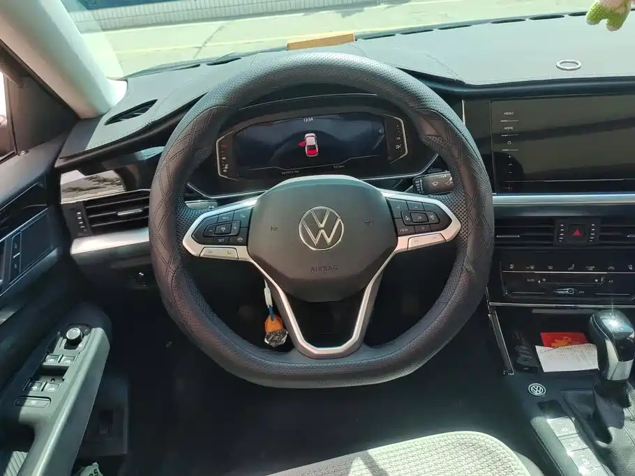 Volkswagen Passat — миниатюра 15