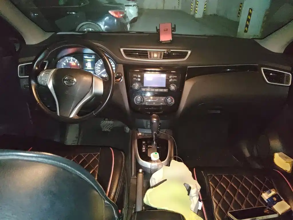 Nissan Qashqai — миниатюра 10