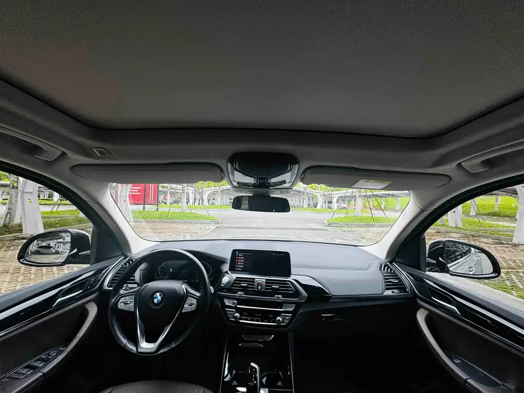 BMW X3 — миниатюра 12
