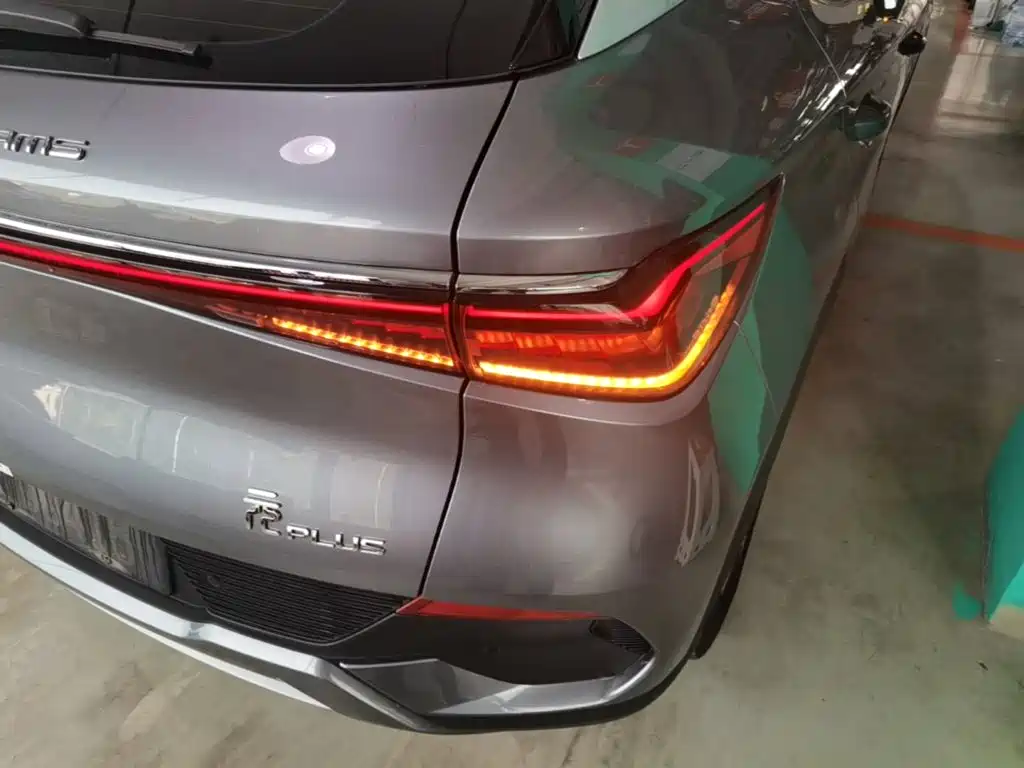 BYD Yuan Plus — миниатюра 8