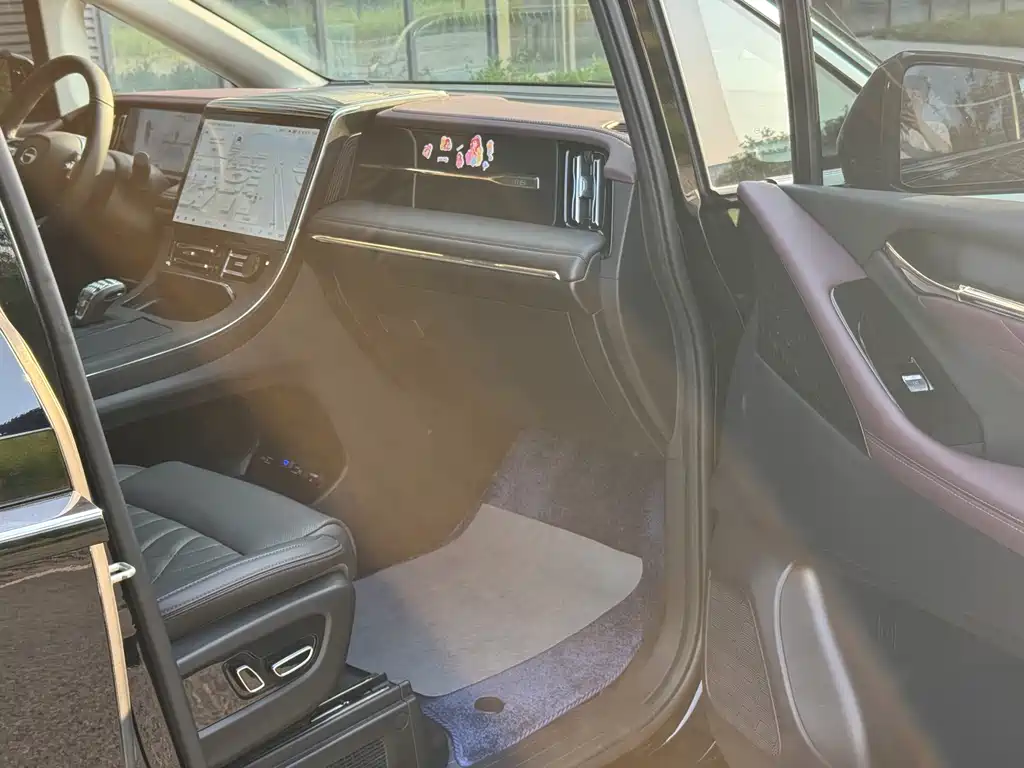 GAC Motor Trumpchi M8 — миниатюра 26