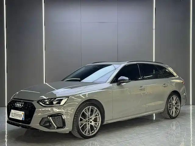 Audi A 4 2021 Avant 40 TFSI — фото 1
