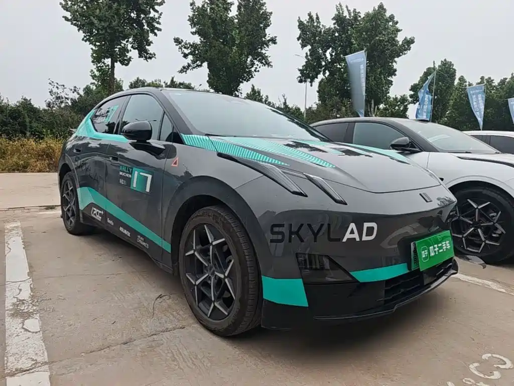 Lynk & Co Z20 — миниатюра 4