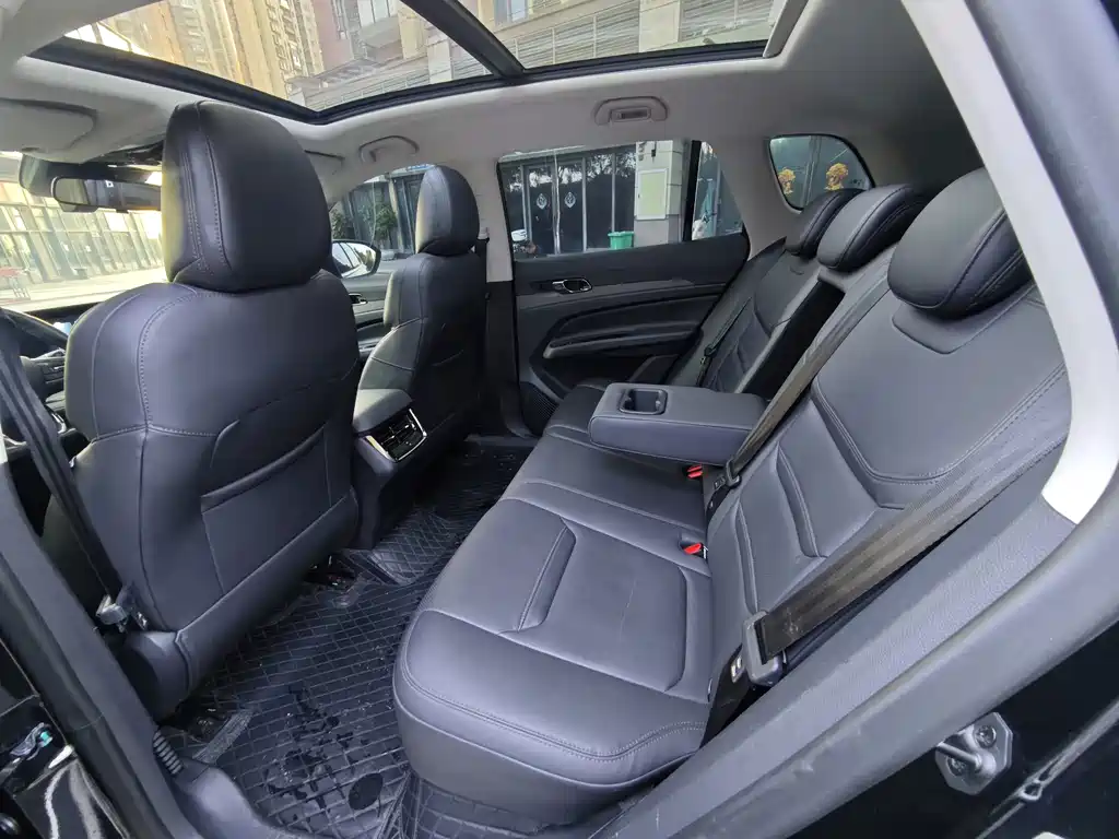 Ford Equator Sport — миниатюра 13